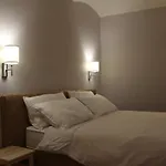 Miravigne House - Con Cucina 住宿加早餐酒店 卡斯塔诺兰泽
