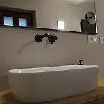 Miravigne House - Con Cucina 住宿加早餐酒店 卡斯塔诺兰泽