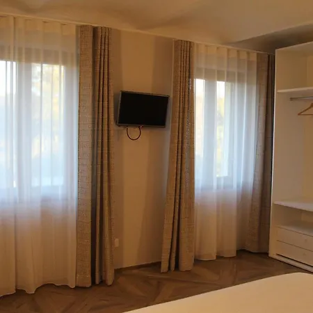 Miravigne House - Con Cucina Bed & Breakfast