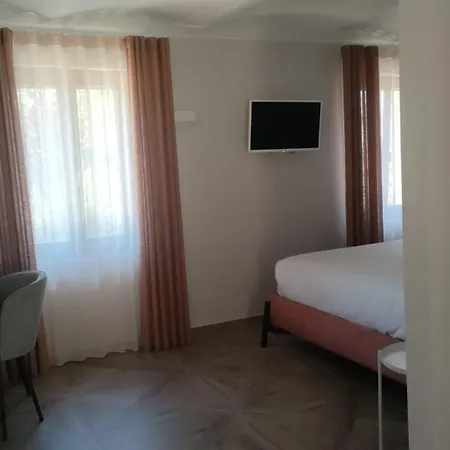 Miravigne House - Con Cucina 4* Castagnole delle Lanze