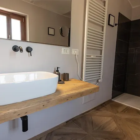 Miravigne House - Con Cucina 4* Castagnole delle Lanze